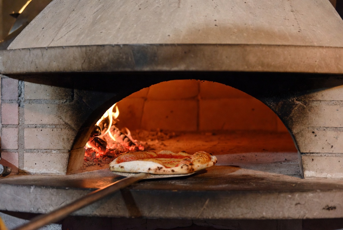 Brick oven fresh pies for pizzeria insurance